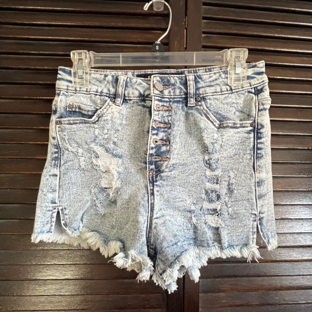 Indigo Rein high rise button fly denim shorts size 9 28 waist